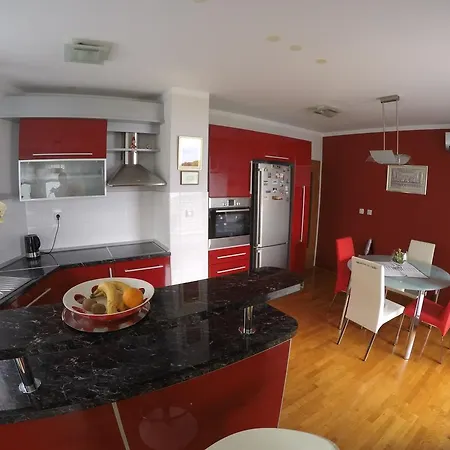 Апартаменты Sea View In Znjan! *
