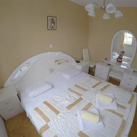 Апартаменты Sea View In Znjan!