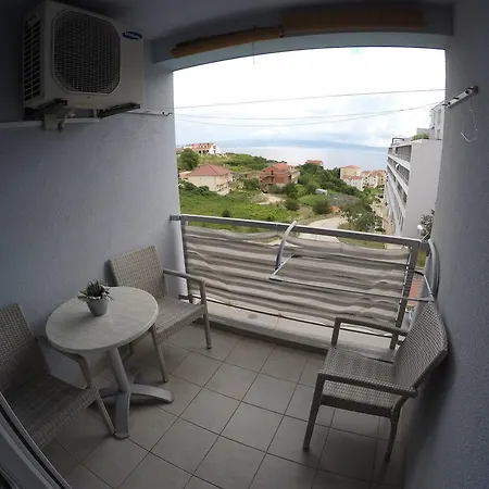 Апартаменты Sea View In Znjan! *